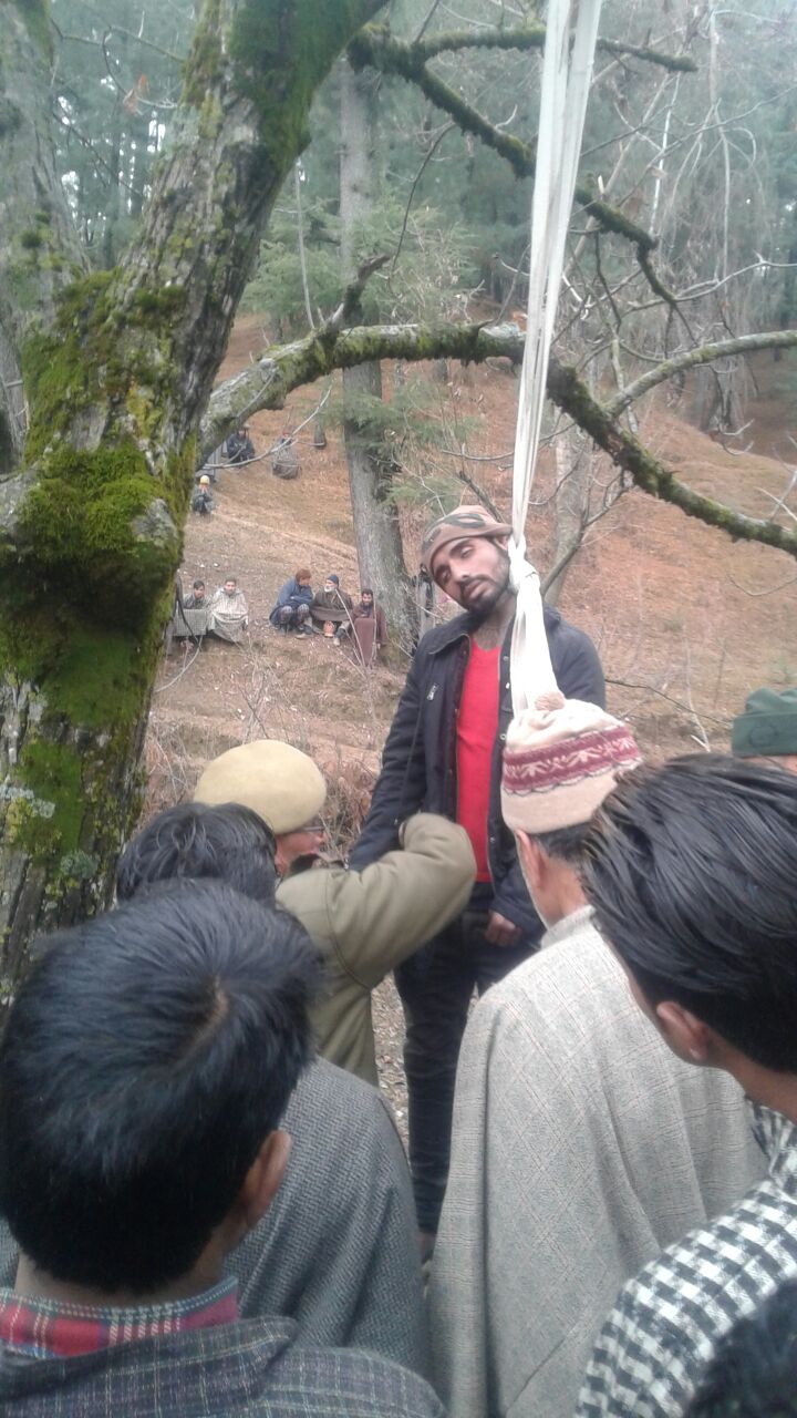 Dead Body Found Hanging In Kupwara Forests – Nigahban