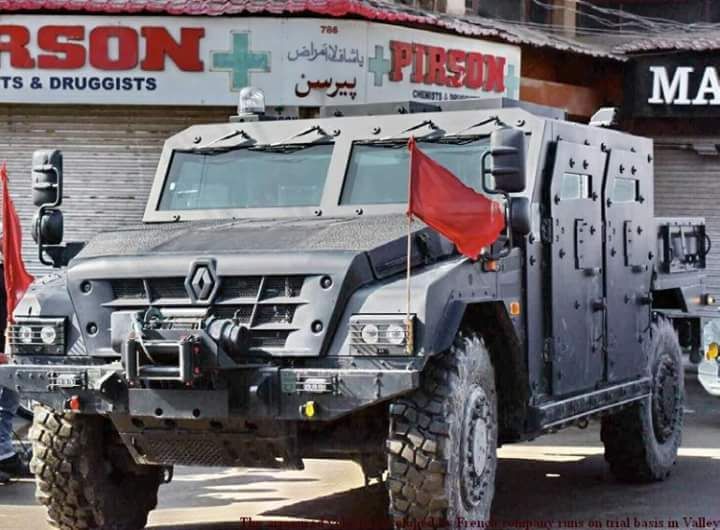 Renault Sherpa comes to Kashmir. – Nigahban/نگهبان